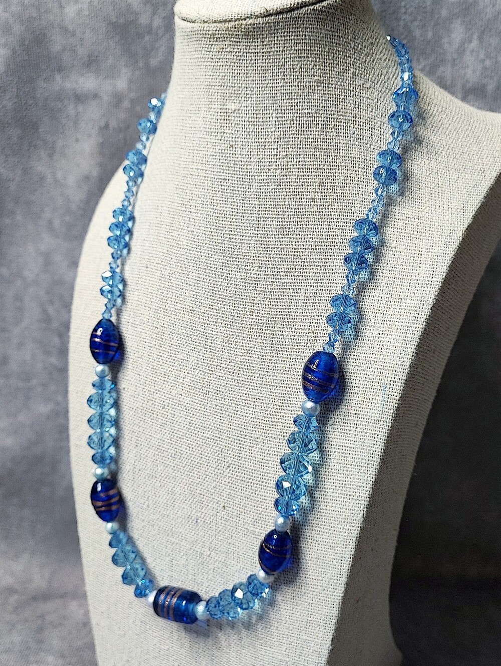Blue Faceted Crystal & Murano Glass Vintage Retrung Necklace Magnetic Clasp